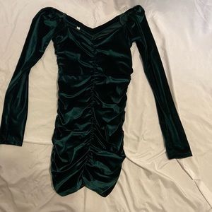 Emerald green long sleeve body con dress